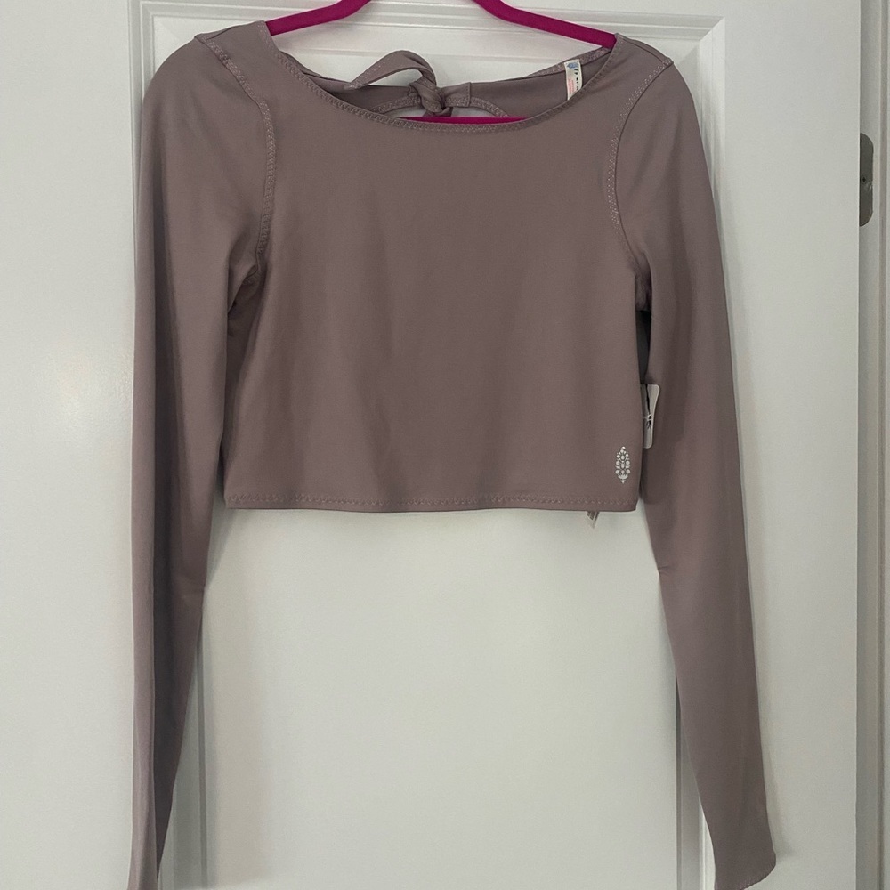 NWT Free People Movement Very Prairie Layer Crop Top💕 - Picture 5 of 7